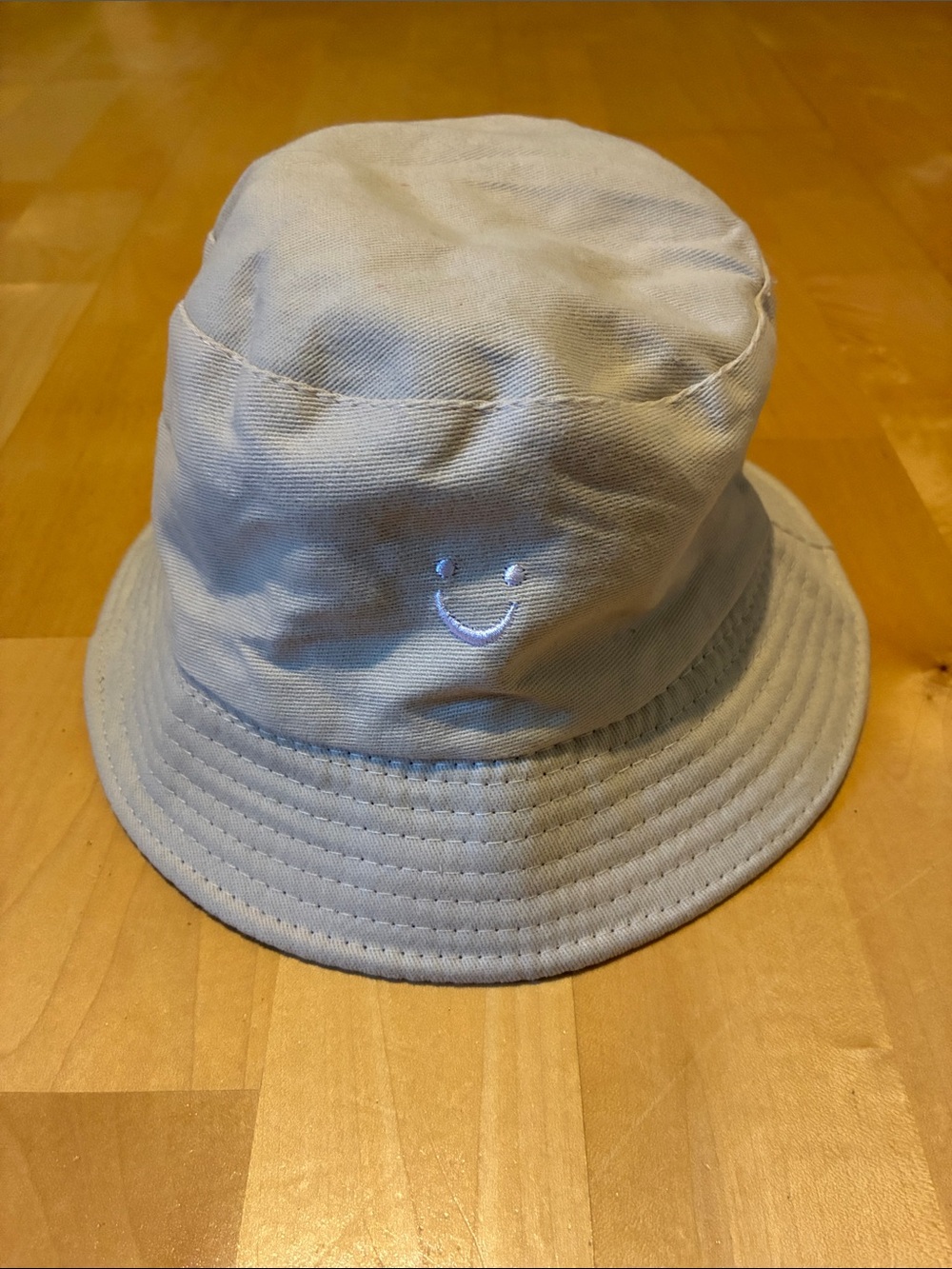 Youth small reversible Smiley Face Cotton Bucket Hat - Light Beige and black
